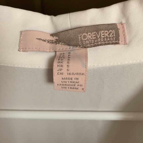 Blouse - Picture 3 of 3